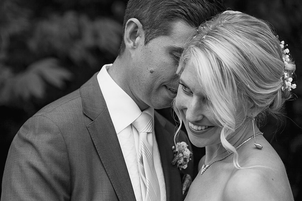 https://www.andreatricaricofilms.com/wp-content/uploads/2025/04/christine-redian-dw-wedding.jpg